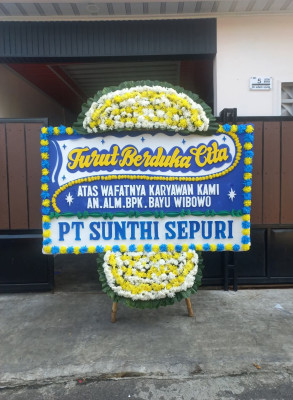 Papan Bunga Duka di Nunang Daya Bangun